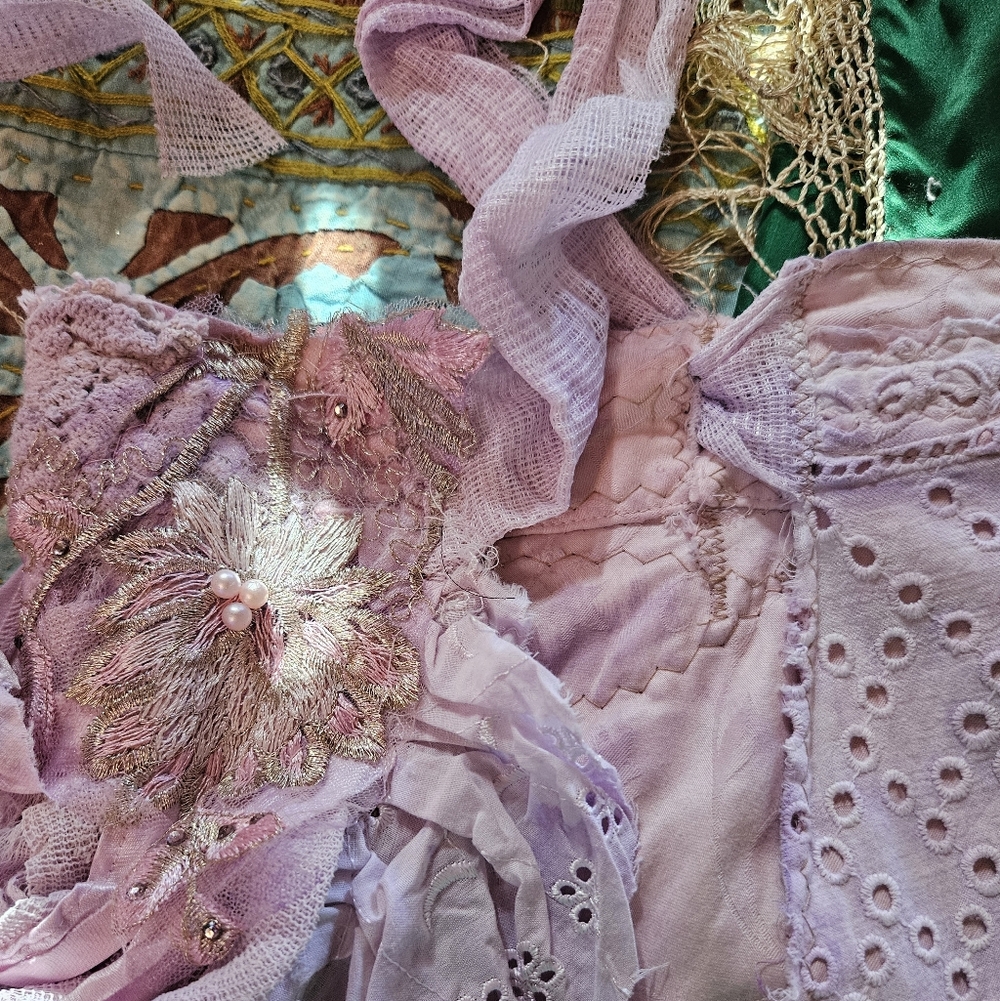 OOAK CUSTOM MADE WRAP AROUND PURPLE LACE SKIRT NWOT - Picture 11 of 11